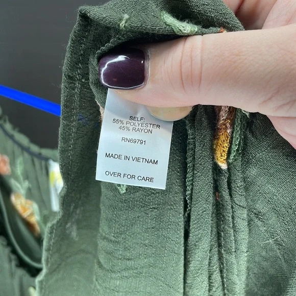 Fig and Flower Green Floral Maxi Dress - Picture 5 of 5